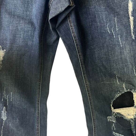 Lane Bryant Women's Low Rise Bootcut Dark wash Distressed Jeans sz 18 - Picture 9 of 13